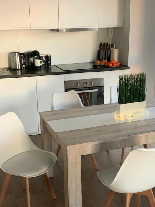 Appartement Pourquoi Notre T3 Avec Parking Est Pour Vous ? à Lille Extérieur photo