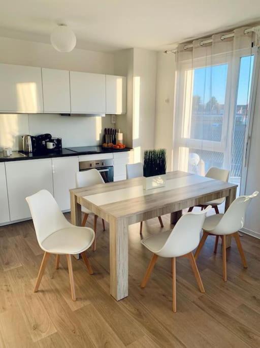 Appartement Pourquoi Notre T3 Avec Parking Est Pour Vous ? à Lille Extérieur photo